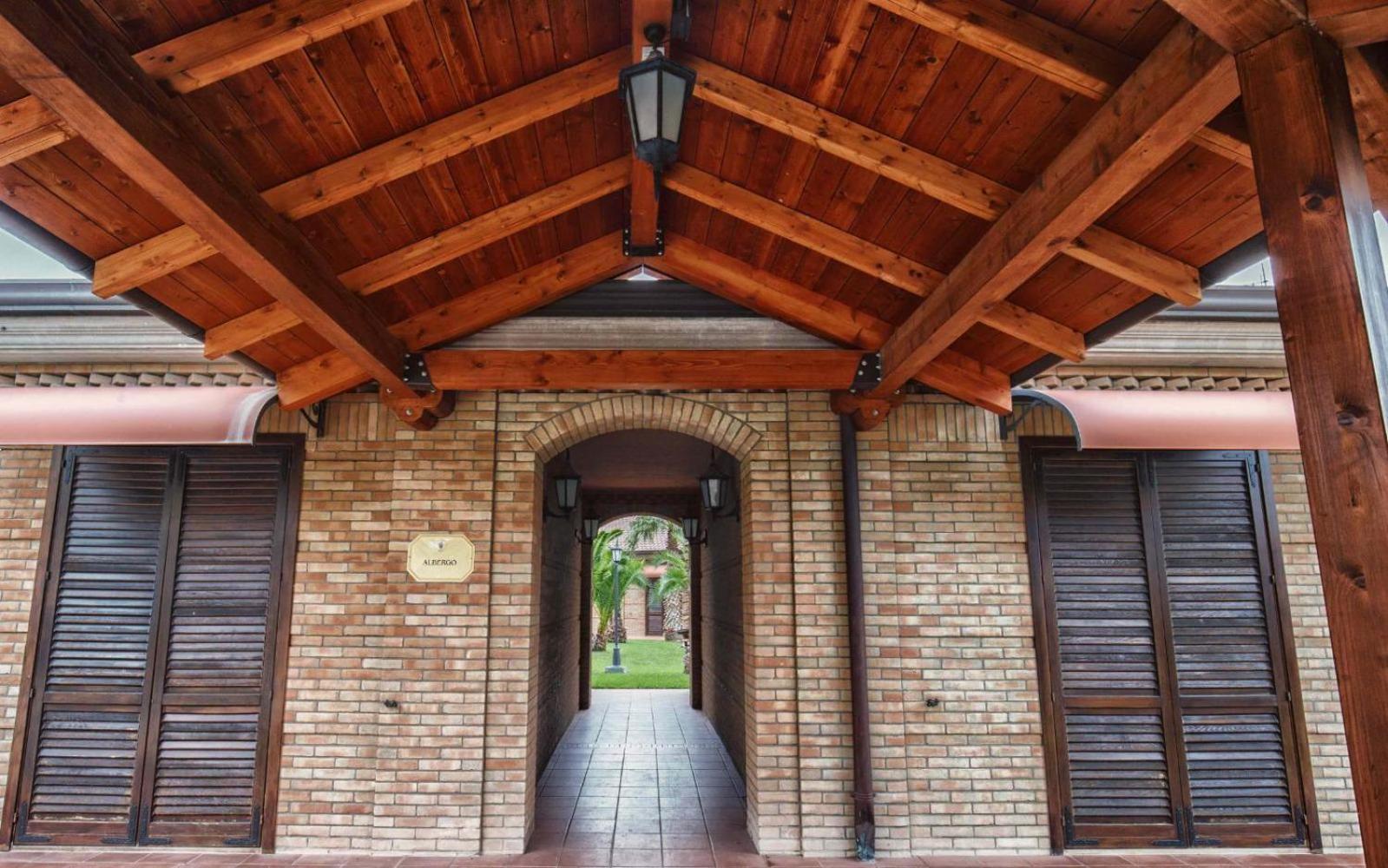Grand Hotel Vigna Nocelli Лучера Екстериор снимка